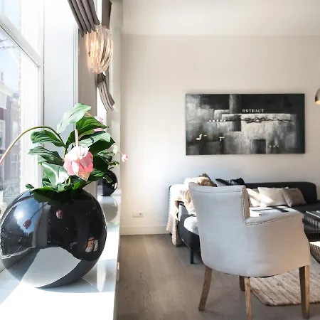 Apartament Urban Lodging City *